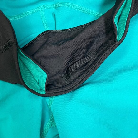 Lululemon Athletic Smooth Stride Crop Yoga Pants Viridian Black Women’s Size 4 - Picture 5 of 9